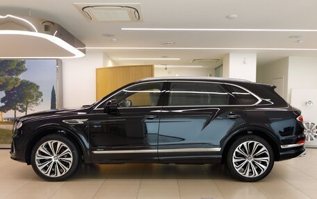 Bentley Bentayga I, 2023 год, 44 900 000 рублей, 8 фотография
