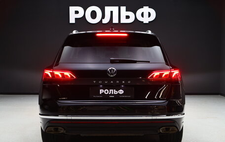 Volkswagen Touareg III, 2018 год, 4 700 000 рублей, 4 фотография