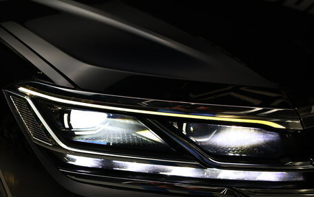 Volkswagen Touareg III, 2018 год, 4 700 000 рублей, 12 фотография