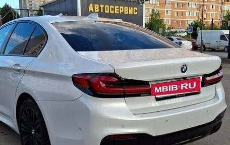 BMW 5 серия, 2020 год, 2 900 000 рублей, 4 фотография