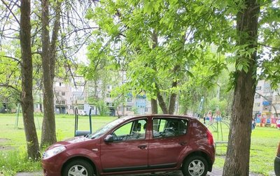 Renault Sandero I, 2012 год, 899 000 рублей, 1 фотография