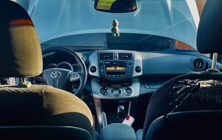 Toyota RAV4, 2010 год, 1 400 000 рублей, 11 фотография
