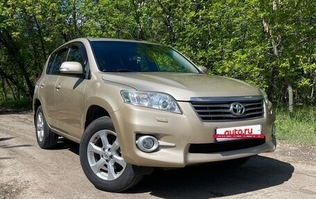 Toyota RAV4, 2010 год, 1 400 000 рублей, 4 фотография