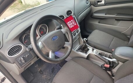 Ford Focus II рестайлинг, 2011 год, 700 000 рублей, 3 фотография