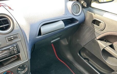 Ford Fiesta, 2007 год, 350 000 рублей, 14 фотография