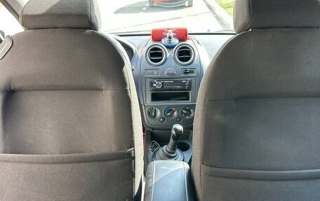 Ford Fiesta, 2007 год, 350 000 рублей, 11 фотография