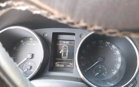 Skoda Yeti I рестайлинг, 2015 год, 1 150 000 рублей, 3 фотография