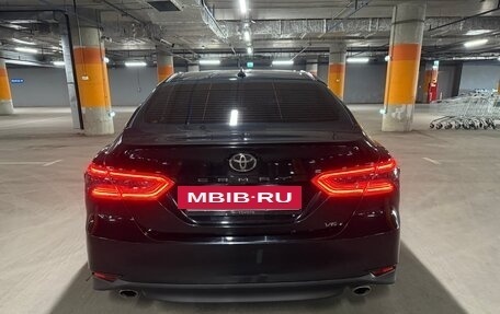 Toyota Camry, 2018 год, 2 890 000 рублей, 5 фотография