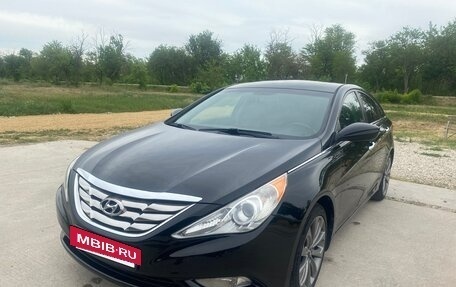 Hyundai Sonata VI, 2011 год, 1 500 000 рублей, 3 фотография