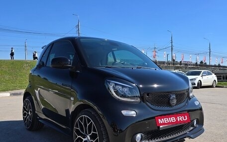 Smart Fortwo III, 2016 год, 2 600 000 рублей, 3 фотография