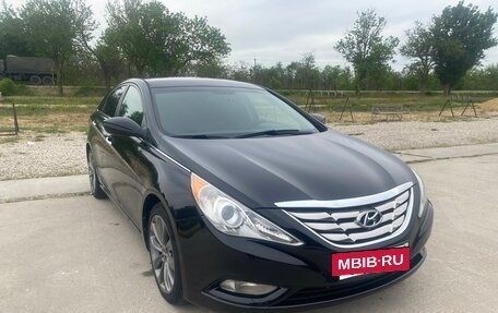 Hyundai Sonata VI, 2011 год, 1 500 000 рублей, 16 фотография