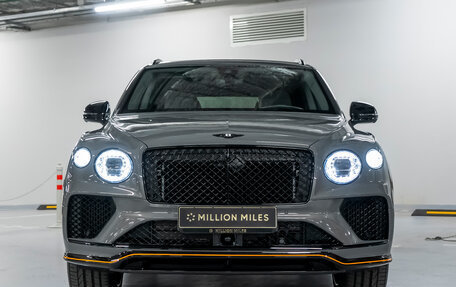 Bentley Bentayga I, 2025 год, 42 990 000 рублей, 3 фотография