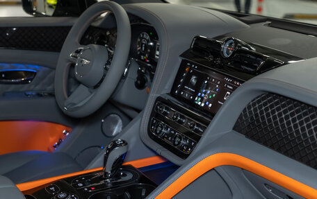 Bentley Bentayga I, 2025 год, 42 990 000 рублей, 33 фотография