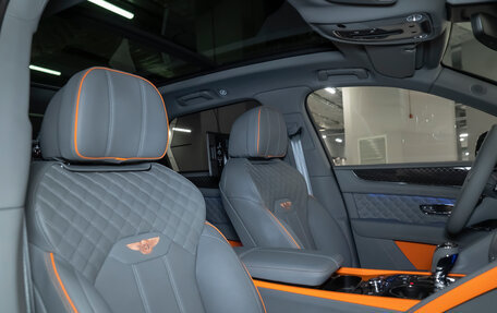 Bentley Bentayga I, 2025 год, 42 990 000 рублей, 36 фотография