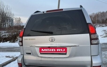 Toyota Land Cruiser Prado 120 рестайлинг, 2006 год, 1 900 000 рублей, 6 фотография