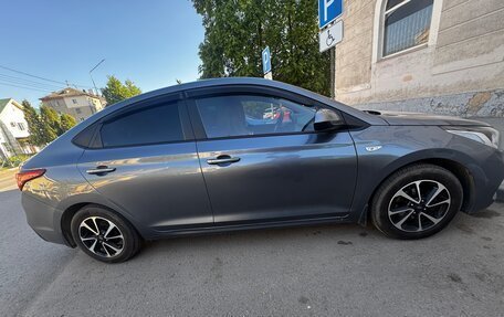 Hyundai Solaris II рестайлинг, 2017 год, 1 230 000 рублей, 7 фотография