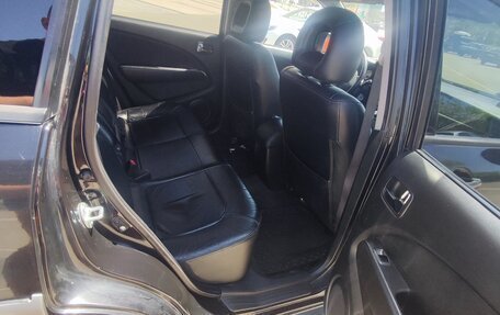 Mitsubishi Outlander III рестайлинг 3, 2005 год, 690 000 рублей, 22 фотография