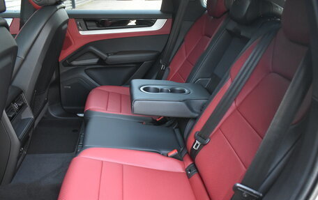 Porsche Cayenne III, 2025 год, 16 950 000 рублей, 29 фотография