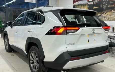 Toyota RAV4, 2024 год, 4 200 000 рублей, 3 фотография