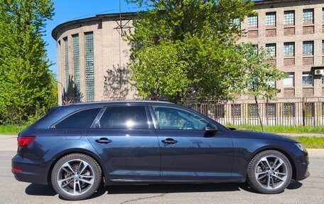 Audi A4, 2018 год, 2 500 000 рублей, 4 фотография
