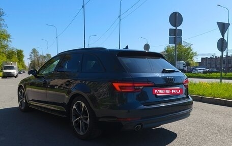 Audi A4, 2018 год, 2 500 000 рублей, 7 фотография