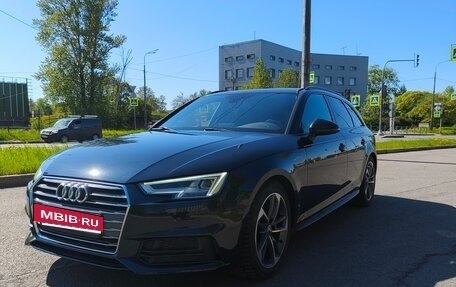 Audi A4, 2018 год, 2 500 000 рублей, 3 фотография