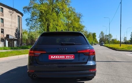 Audi A4, 2018 год, 2 500 000 рублей, 8 фотография