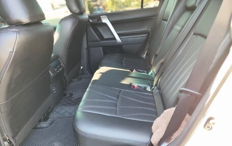 Toyota Land Cruiser Prado 150 рестайлинг 2, 2021 год, 6 199 000 рублей, 10 фотография