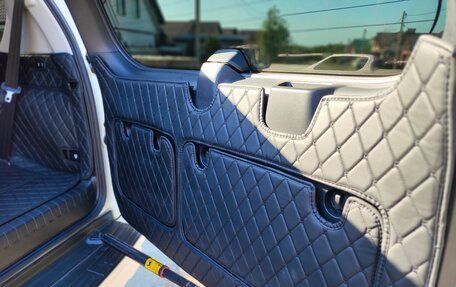 Toyota Land Cruiser Prado 150 рестайлинг 2, 2021 год, 6 199 000 рублей, 11 фотография