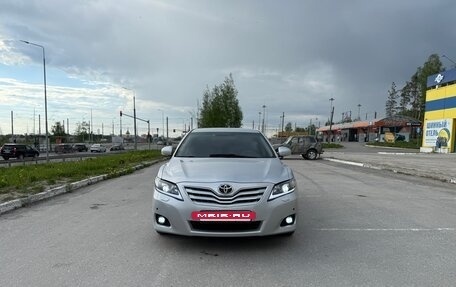 Toyota Camry, 2010 год, 1 245 000 рублей, 2 фотография