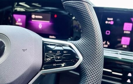 Volkswagen Golf VII, 2021 год, 2 070 000 рублей, 14 фотография