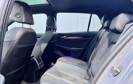 Volkswagen Golf VII, 2021 год, 2 070 000 рублей, 21 фотография