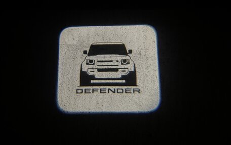 Land Rover Defender II, 2021 год, 8 900 000 рублей, 38 фотография