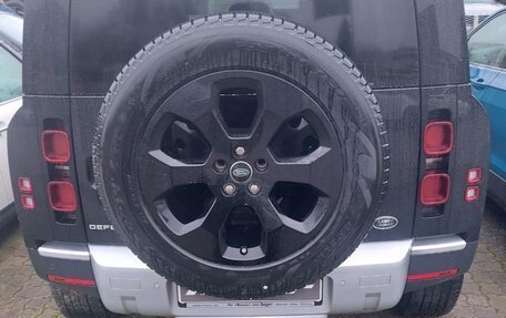 Land Rover Defender II, 2021 год, 8 900 000 рублей, 39 фотография