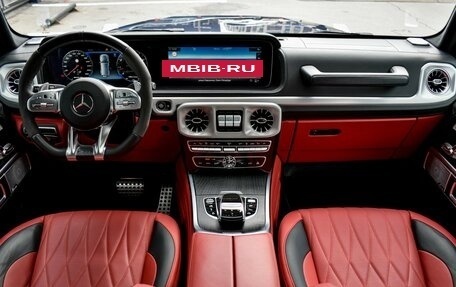 Mercedes-Benz G-Класс AMG, 2018 год, 18 000 000 рублей, 23 фотография