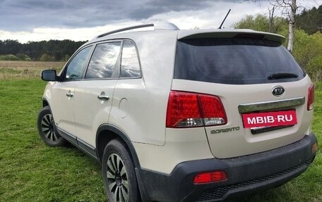 KIA Sorento II рестайлинг, 2010 год, 1 000 000 рублей, 6 фотография