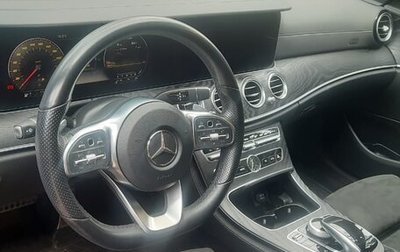 Mercedes-Benz E-Класс, 2018 год, 4 500 000 рублей, 1 фотография