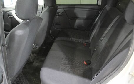Renault Logan II, 2013 год, 585 000 рублей, 19 фотография