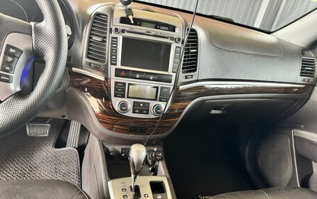 Hyundai Santa Fe III рестайлинг, 2011 год, 1 650 000 рублей, 12 фотография