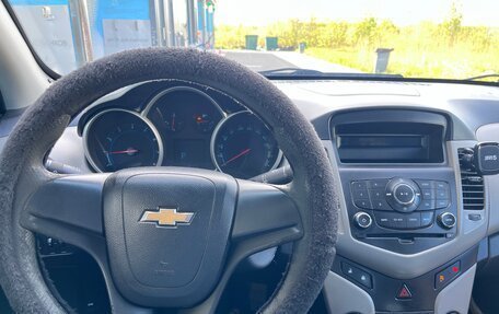 Chevrolet Cruze II, 2011 год, 450 000 рублей, 13 фотография