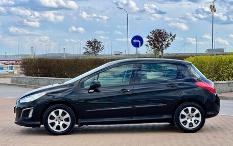 Peugeot 308 II, 2011 год, 690 000 рублей, 2 фотография