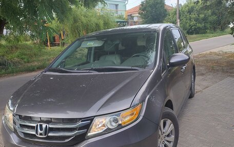 Honda Odyssey IV, 2014 год, 3 150 000 рублей, 2 фотография