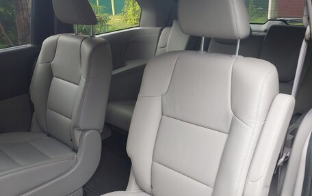 Honda Odyssey IV, 2014 год, 3 150 000 рублей, 7 фотография