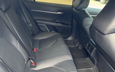 Toyota Camry, 2019 год, 2 800 000 рублей, 12 фотография