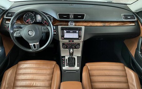 Volkswagen Passat CC I рестайлинг, 2011 год, 900 000 рублей, 9 фотография