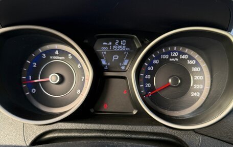 Hyundai Elantra V, 2013 год, 1 100 000 рублей, 10 фотография