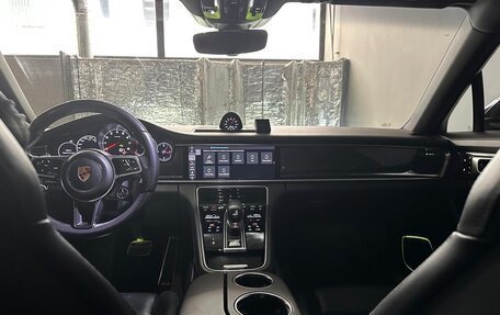 Porsche Panamera II рестайлинг, 2018 год, 11 000 000 рублей, 10 фотография
