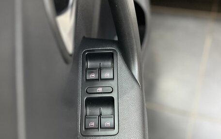 Volkswagen Polo VI (EU Market), 2018 год, 1 250 000 рублей, 12 фотография