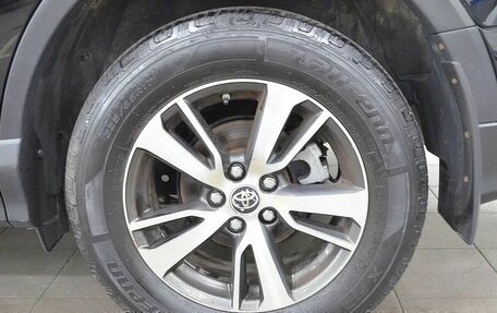 Toyota RAV4, 2017 год, 2 550 000 рублей, 7 фотография