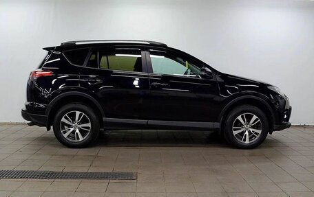 Toyota RAV4, 2017 год, 2 550 000 рублей, 4 фотография